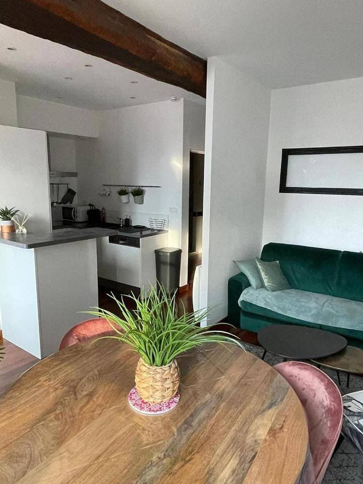 Foto 7 von 10: Two-Bedroom Apartment