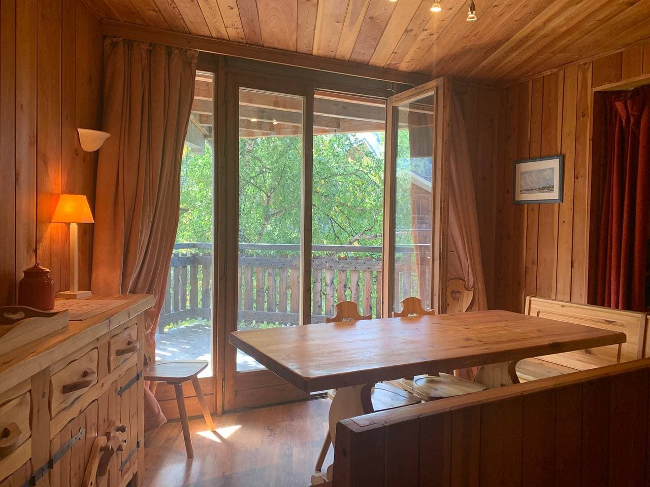 Chalet-Whg 4/5 Pers, im Zentrum, 50m zu Pisten 1