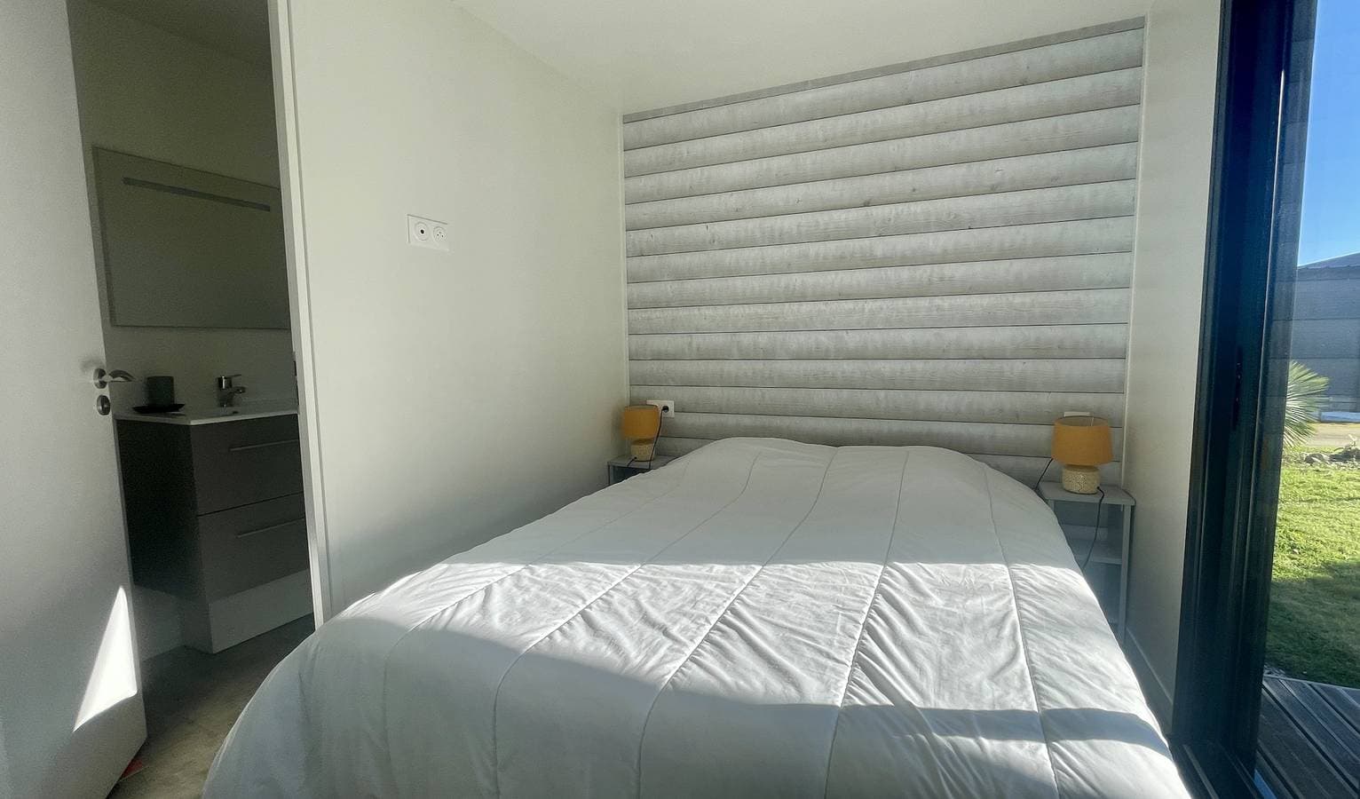 Foto 11 von 33: Ecolodge in einer ruhigen und erholsamen Umgebung mit beheiztem Pool und Jacuzzi
