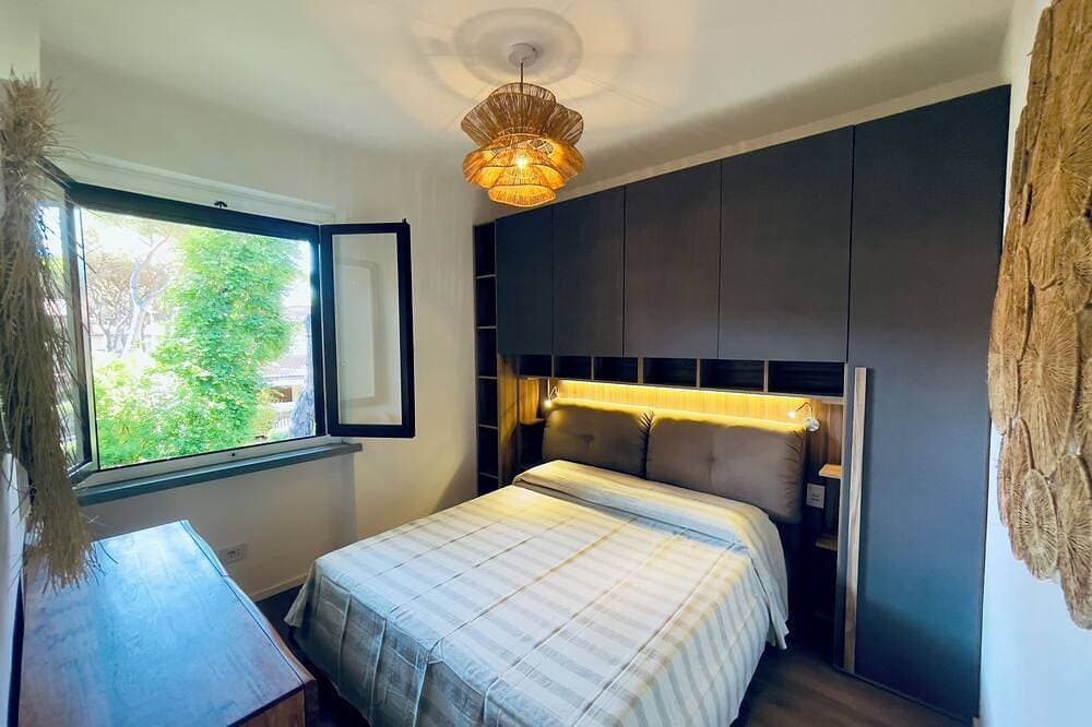 Foto 2 von 30: Apartment Nestled in pine forest, Beach within walking or biking distance