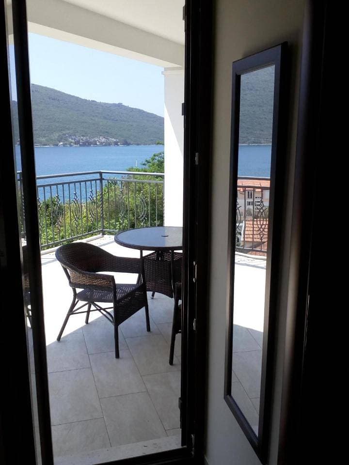 Foto 12 von 18: Apartment with Sea View