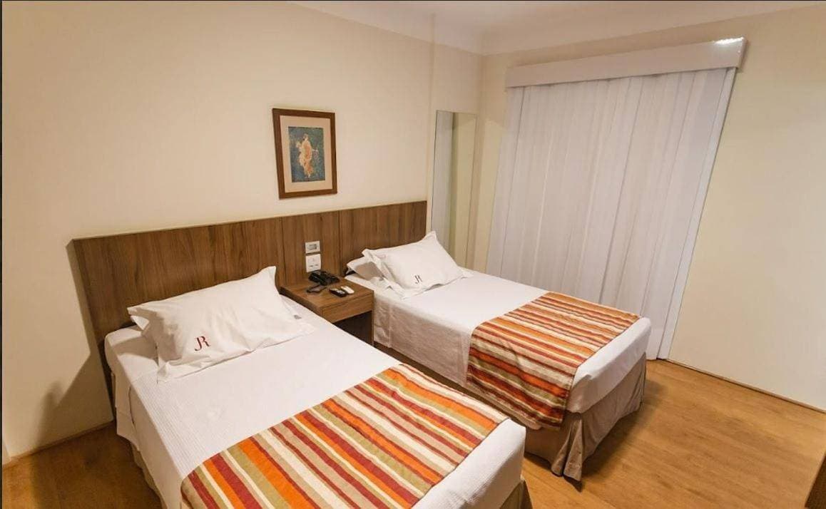 Foto 4 von 5: Deluxe Double Room (2 Adults + 1 Child)