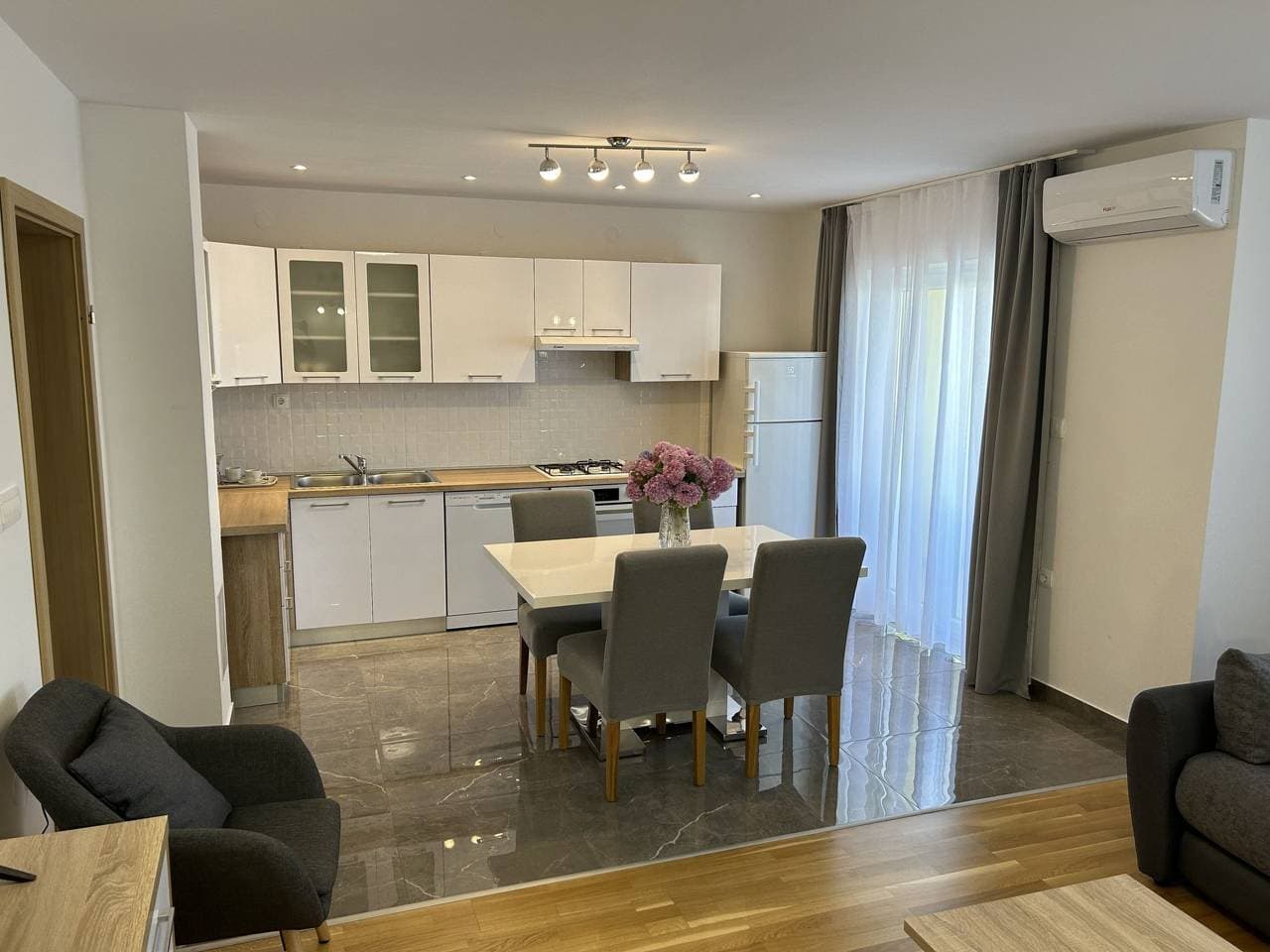 Apartment Sweet Lapat 1 1