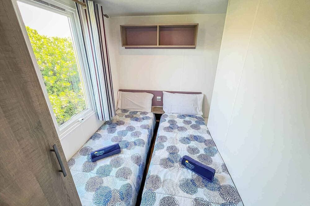 Foto 6 von 25: Mobilehome mit Klimaanlage und Terrasse