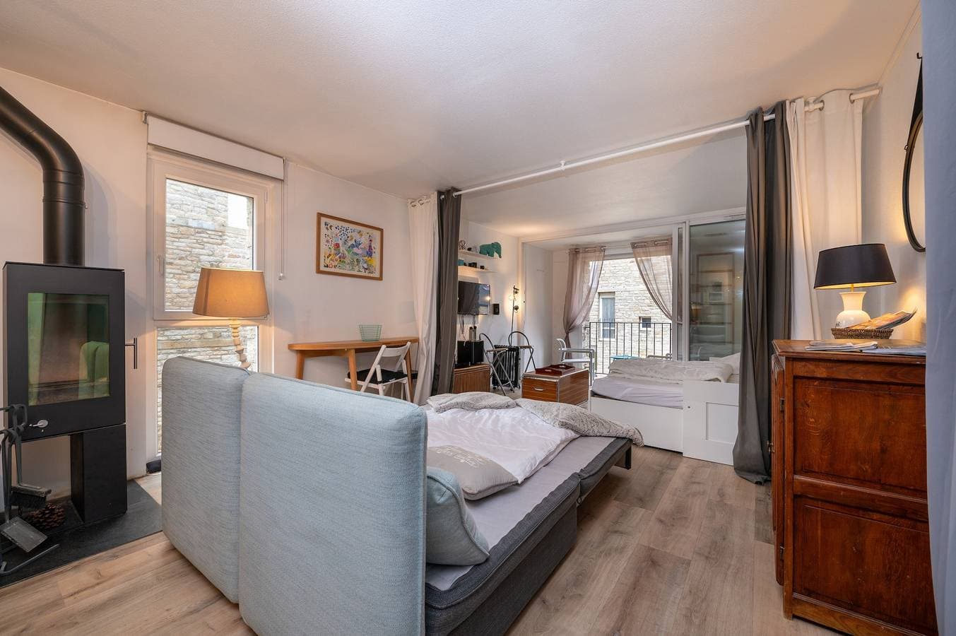 Foto 10 von 20: Studio 'Le Rivage Bord De Mer Parking Wifi' mit Balkon und WLAN