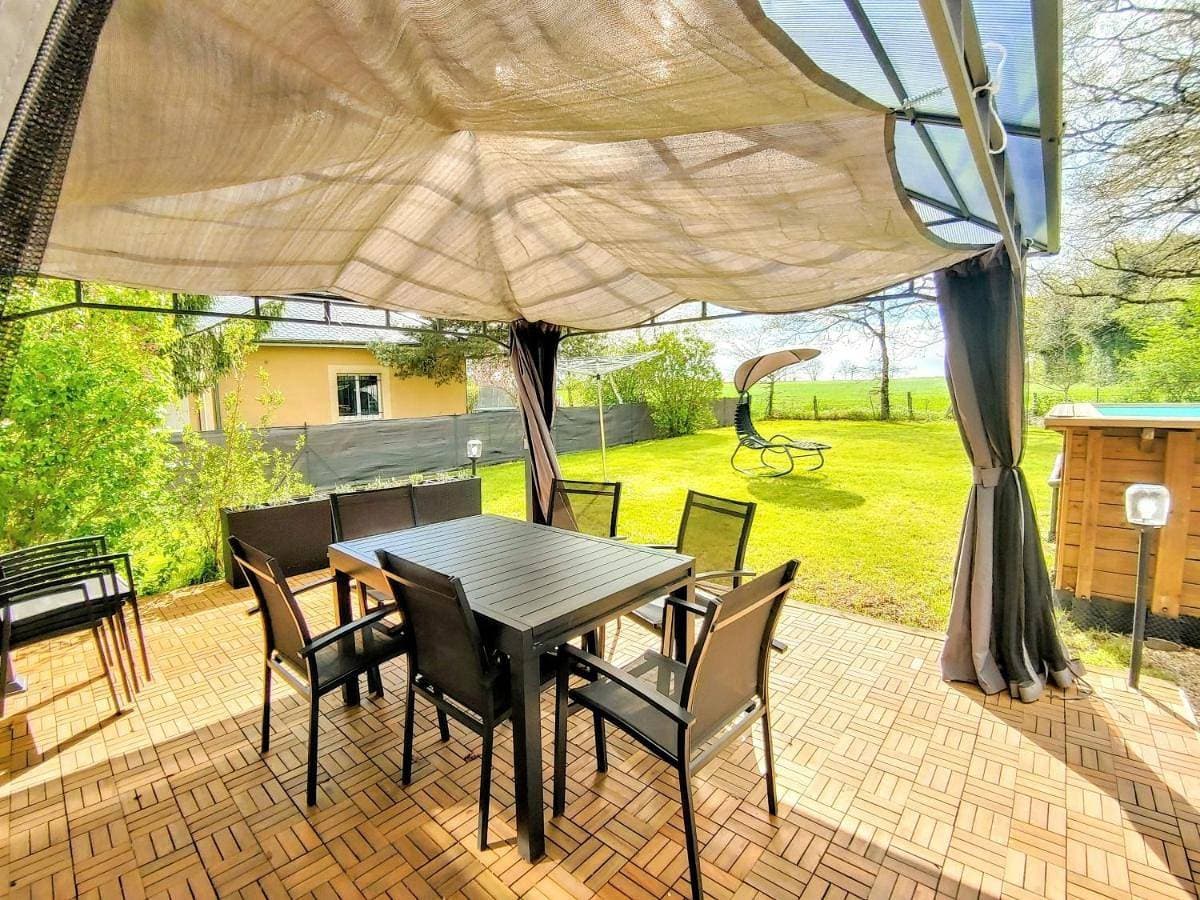 Foto 5 von 97: Five-Bedroom House