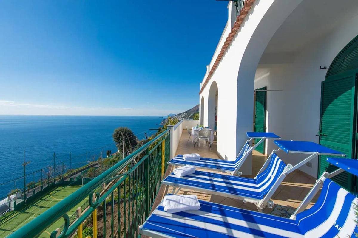 Casa Raffaele, terrace with solarium and sea view 1