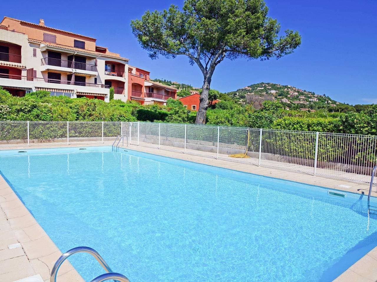 Schöne Residenz agay Plage 1