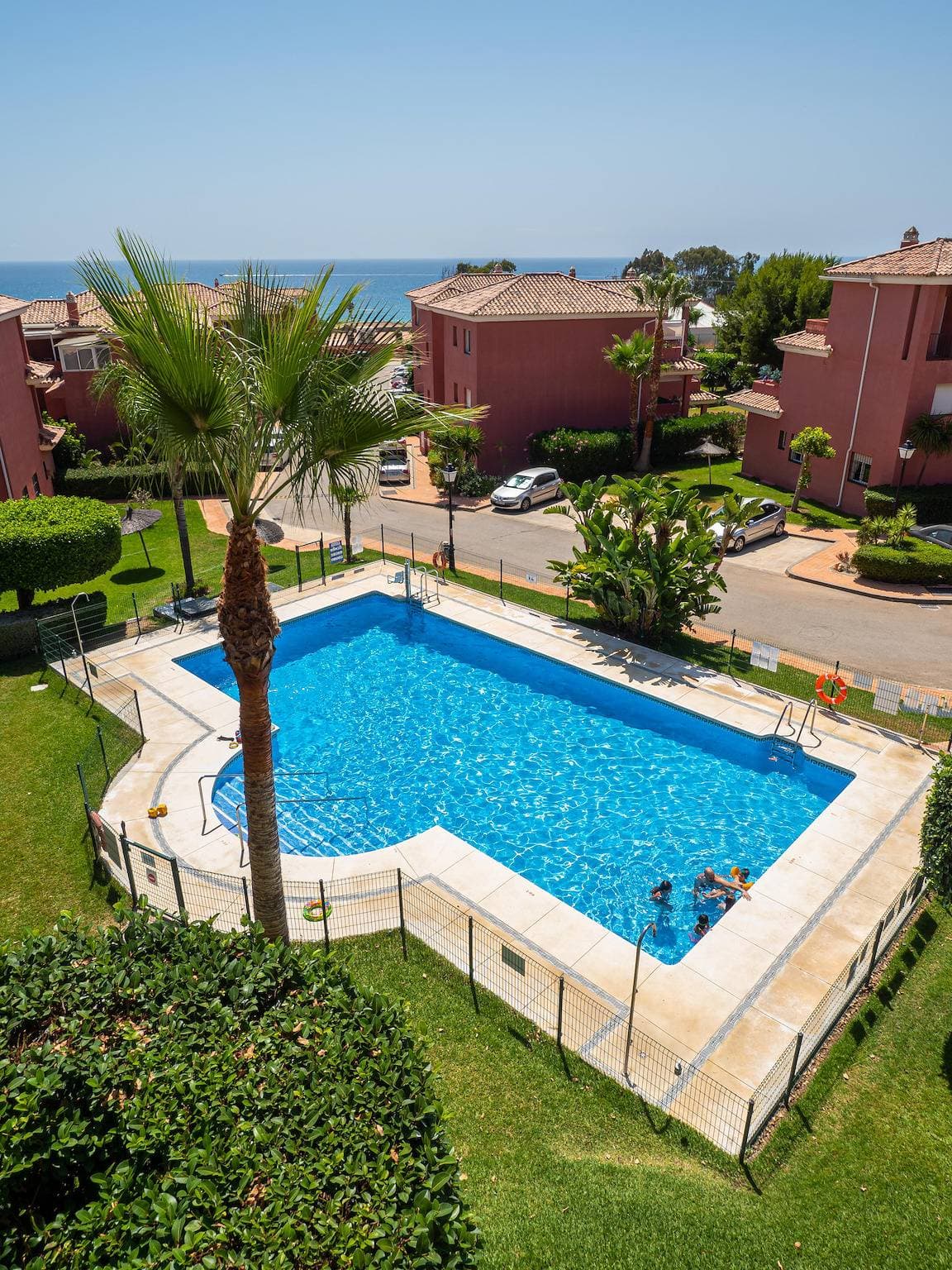 Foto 8 von 31: Manilva Garden 2308 Pool & Sea View