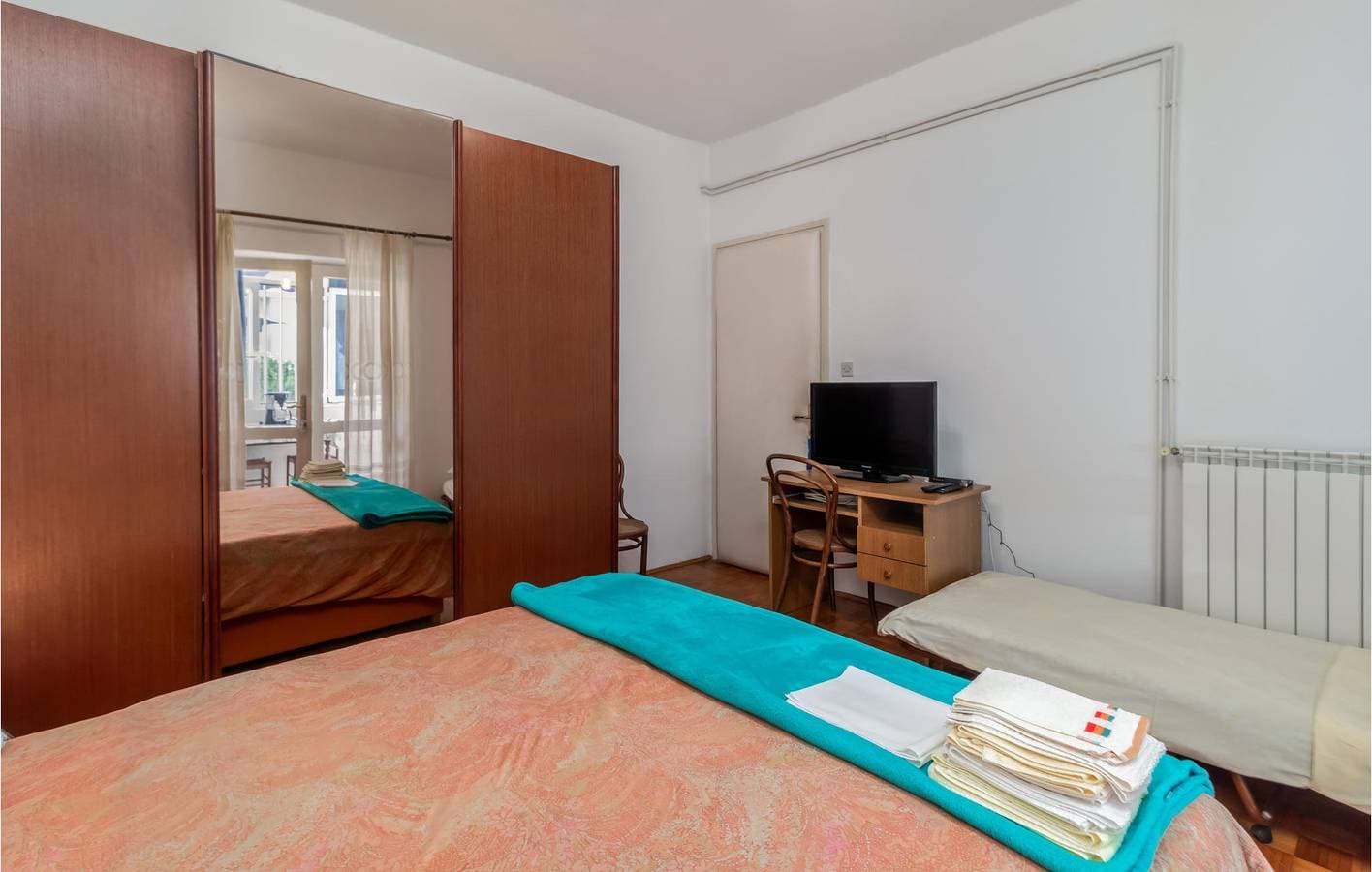 Foto 9 von 17: Gemütliche Ferienwohnung mit Terrasse und Parkplatz, 2 km vom Hundestrand entfernt