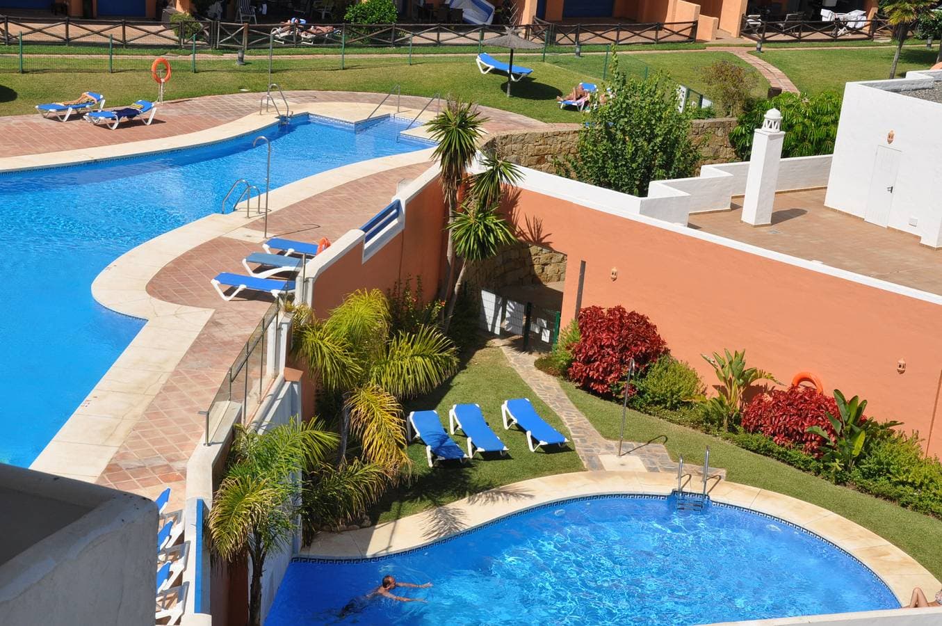 Foto 3 von 41: Duquesa Suites Sea View 2008
