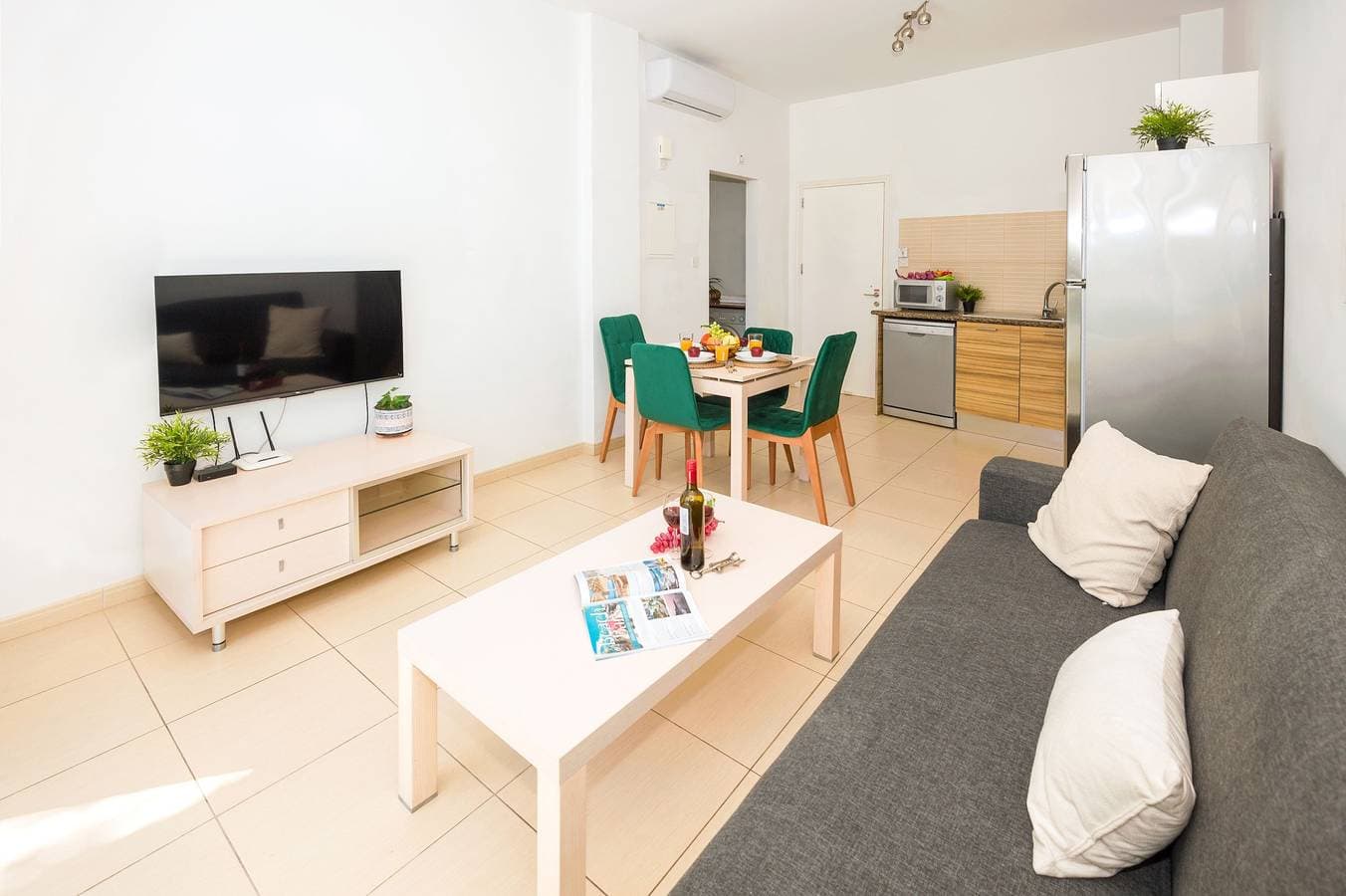 Foto 10 von 36: Ferienwohnung für 3 Personen mit Balkon
