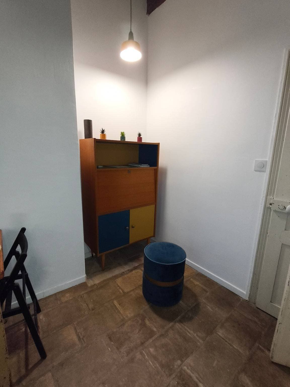 Foto 7 von 30: Voll ausgestattetes Apartment mit Gemeinschaftsterrasse, Fahrradabstellplatz und WLAN