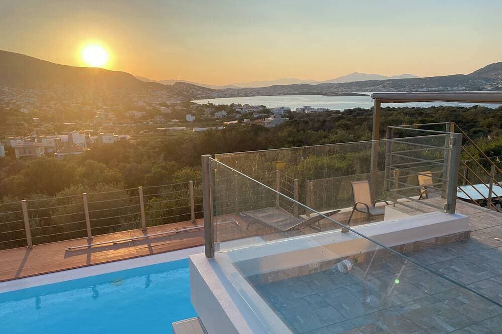Euphoria Pool Villa 1