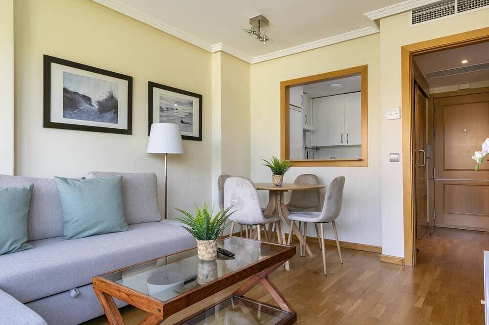 Nuevo Madrid - One-bedroom apartment 1
