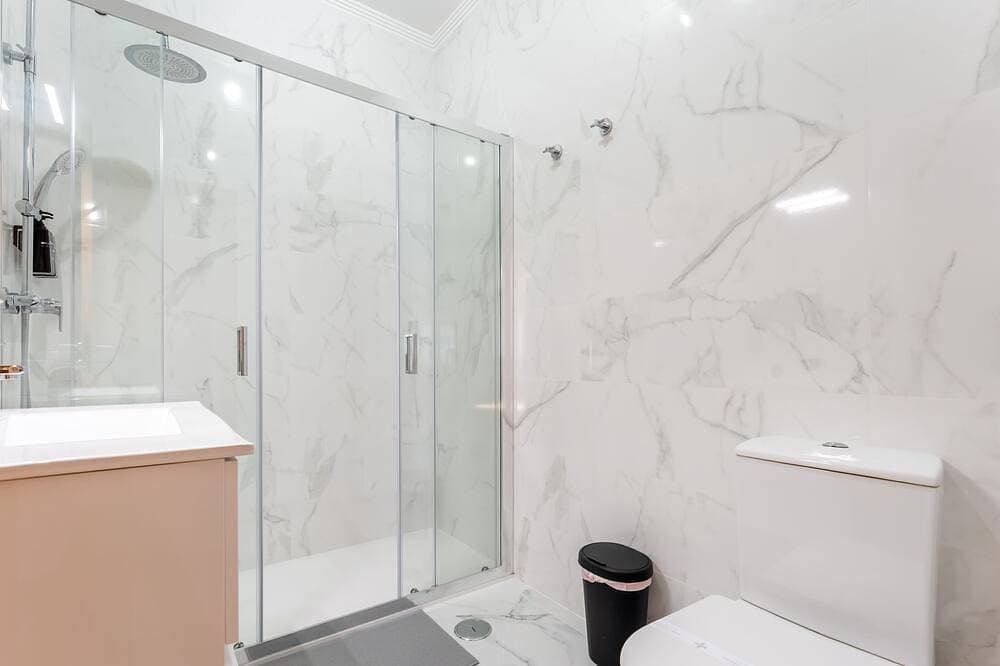 Foto 8 von 23: Modern Retreat w/ AC in Castro Marim by LovelyStay