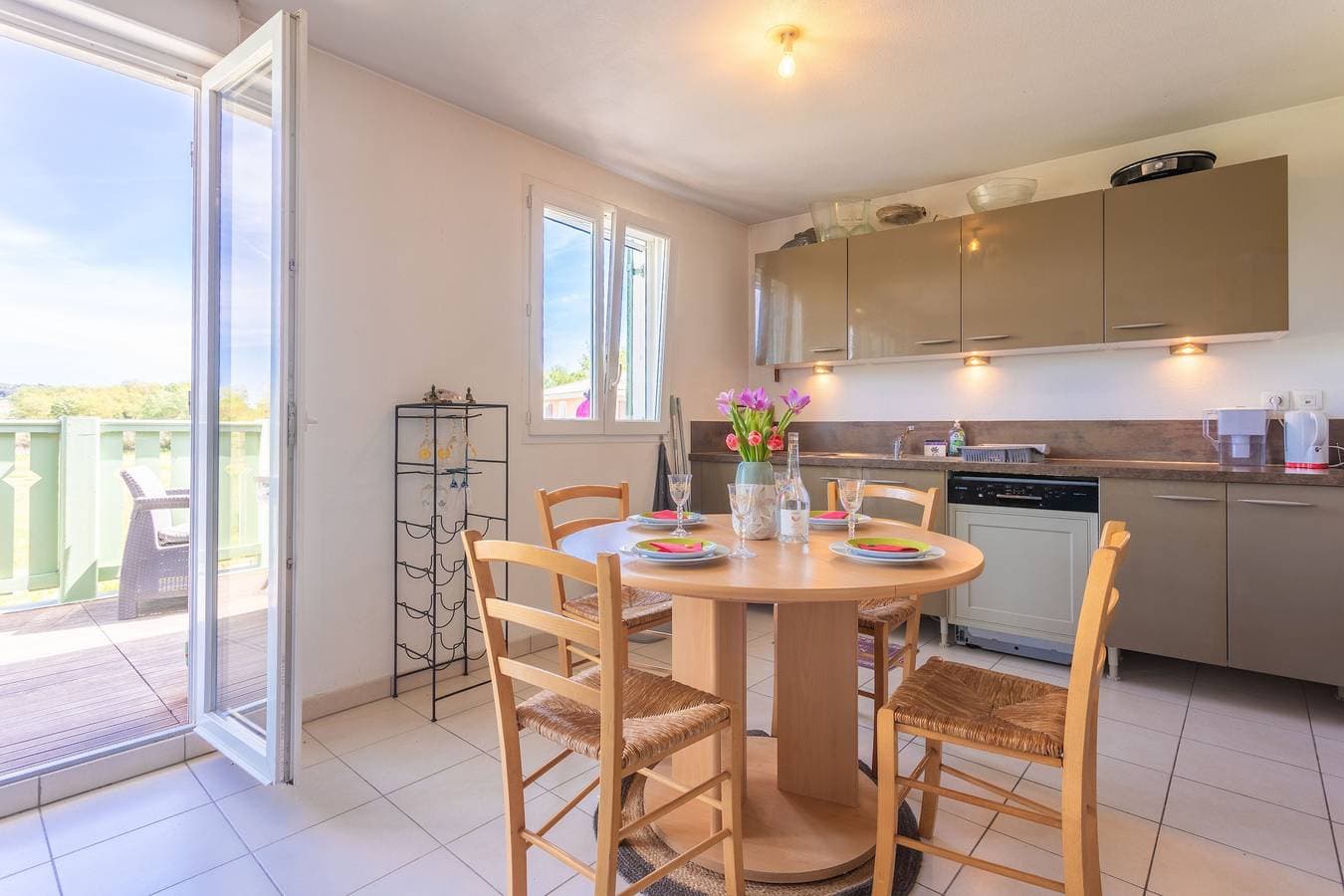Foto 6 von 24: Appartement 'Au Calme Avec Terrasse' mit privater Terrasse und WLAN