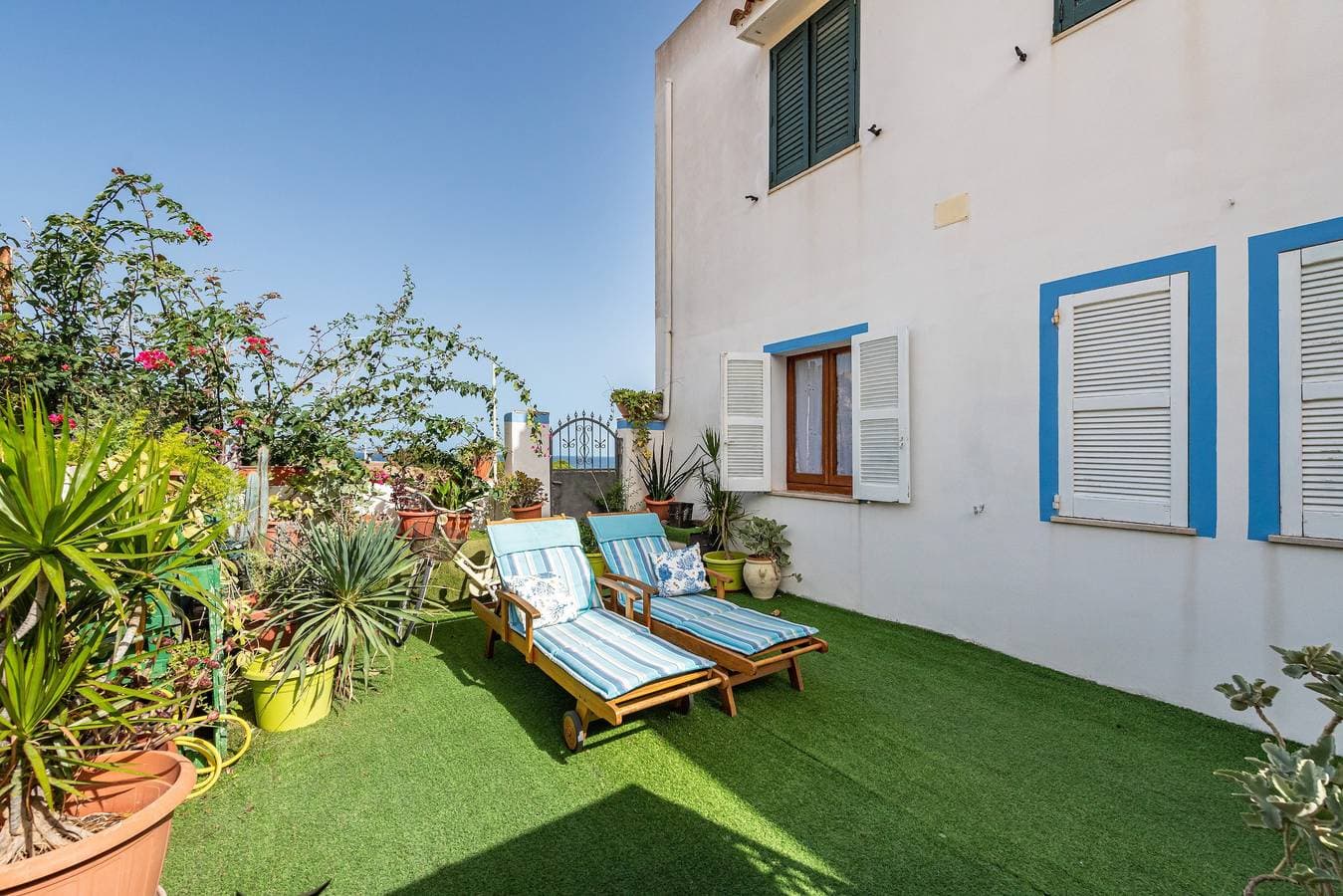 Casa  Leo 1
