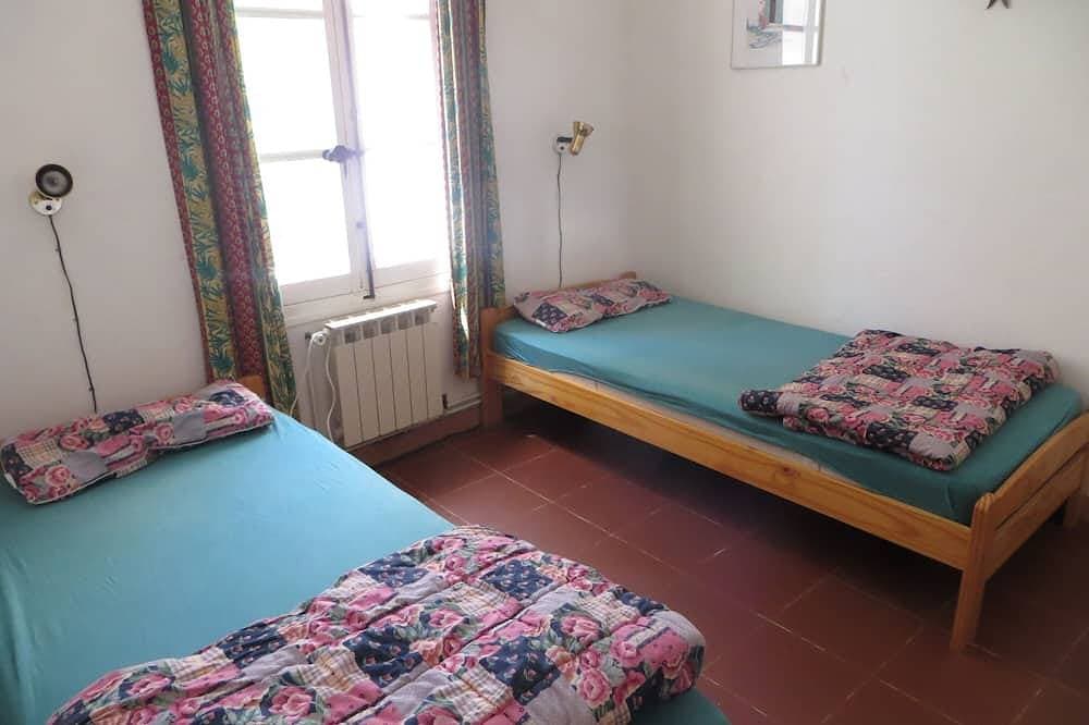 Foto 4 von 30: Großzügiges provencalisches Landhaus mit Pool
