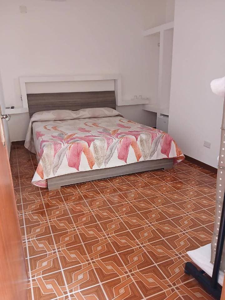 Foto 6 von 10: Large Double Room