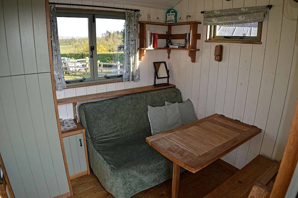 Foto 6 von 14: Shepherds Hut mit Whirlpool in atemberaubender ländlicher Umgebung
