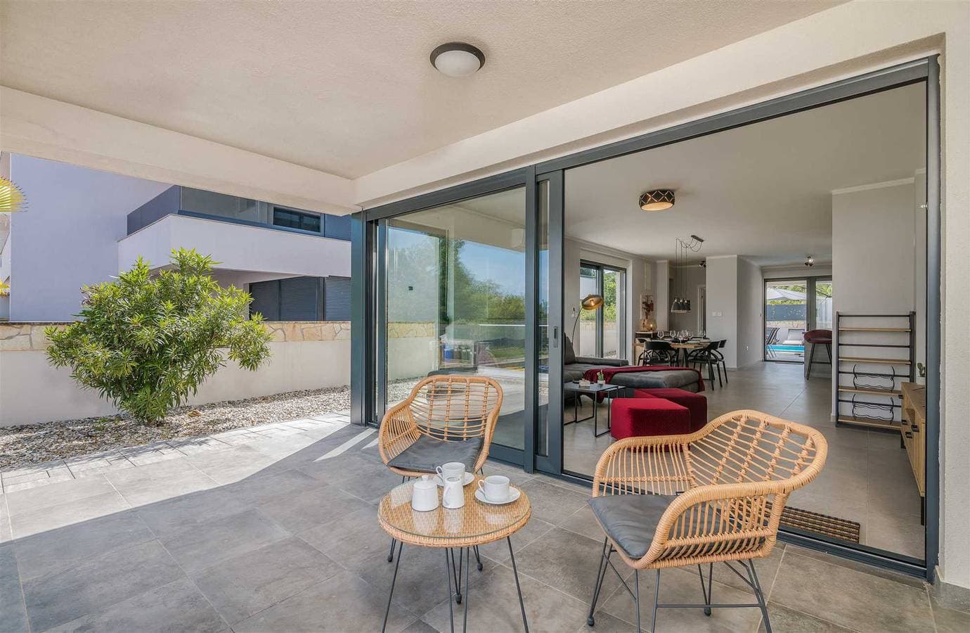 Foto 8 von 19: Villa Nya mit privatem Pool