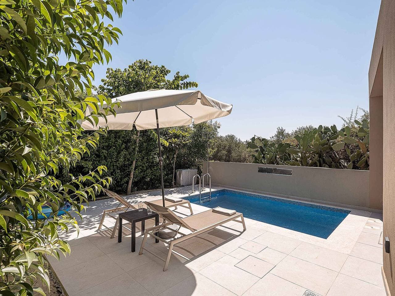 Foto 7 von 32: Villa Anthos |Luxury 1-Bedroom with Heated*  Pool!