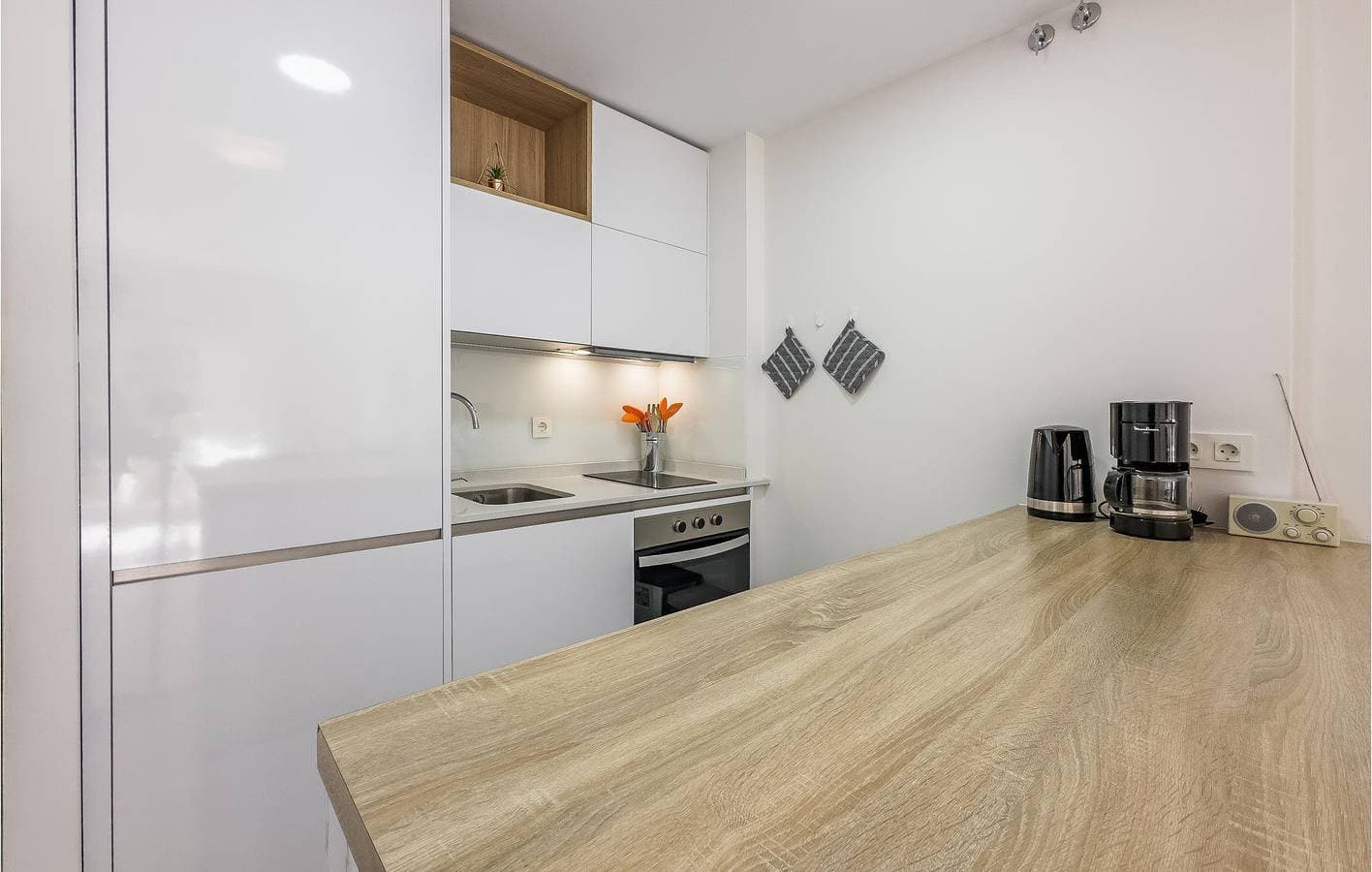 Foto 8 von 26: Rückzugsort am Strand: 70qm Wohnung mit Pool und Parkplatz
