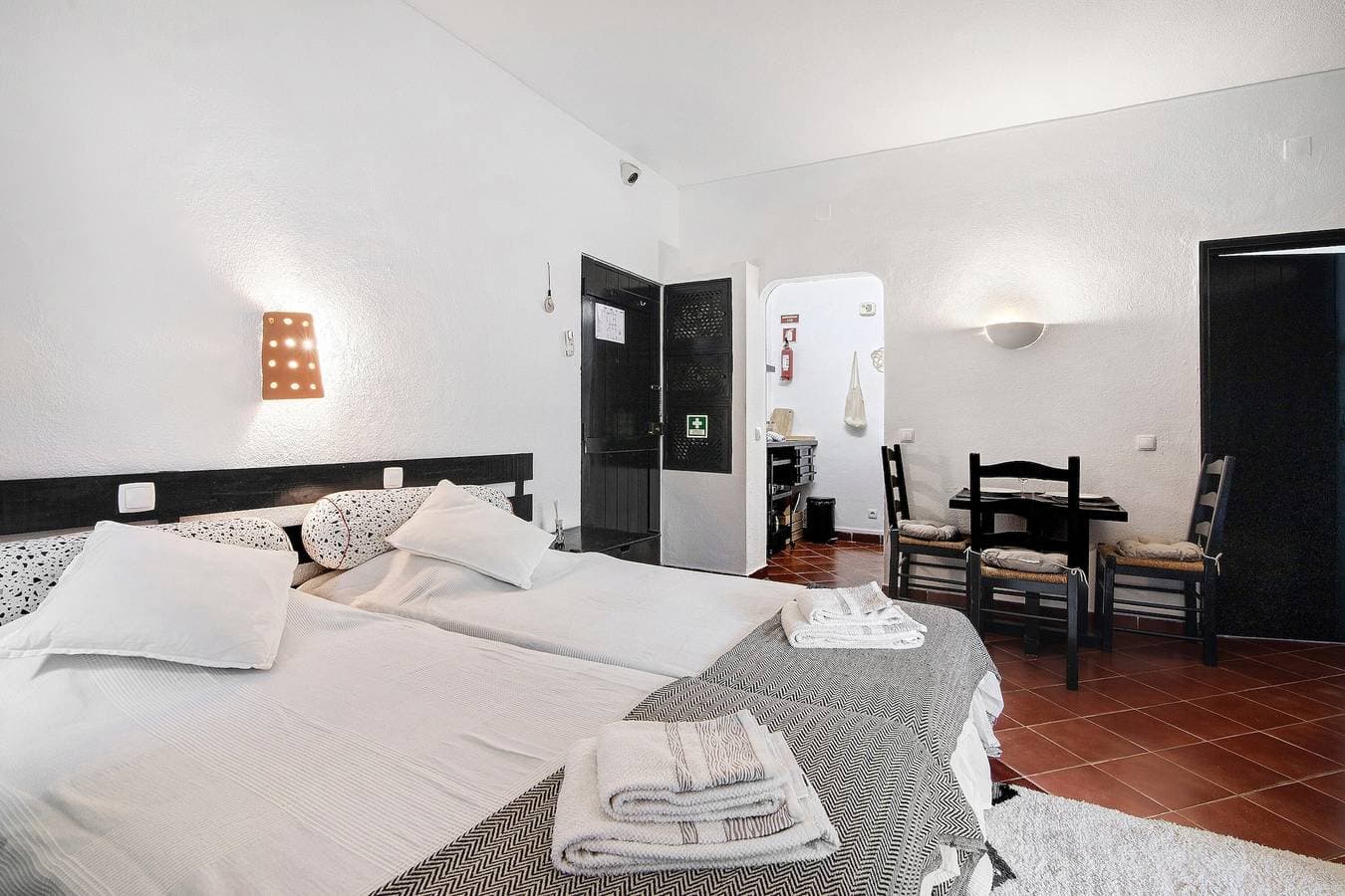 Foto 9 von 26: Ferienwohnung 'Cozy Studio Pedras Del Rei' mit Gemeinschaftspool, WLAN und Klimaanlage