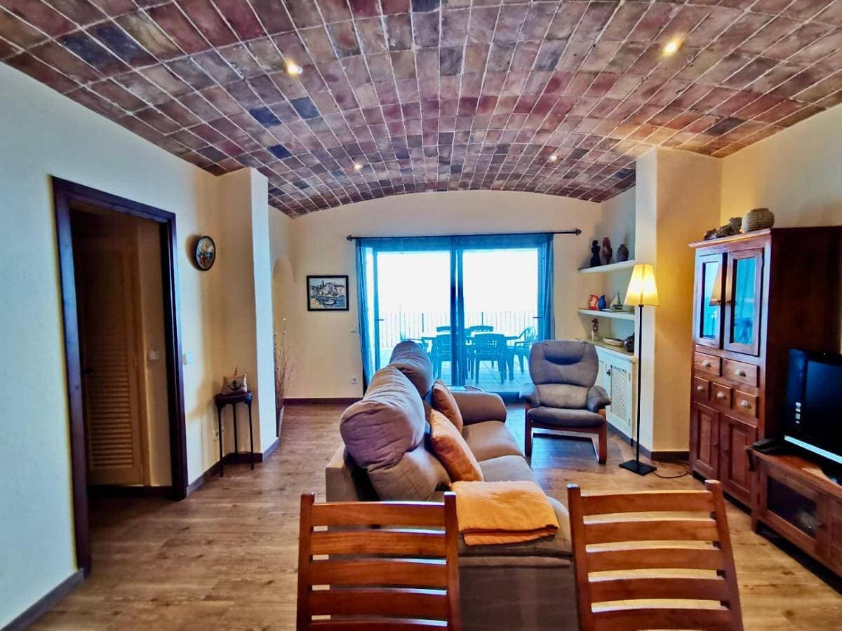 Foto 5 von 37: Three-Bedroom Apartment