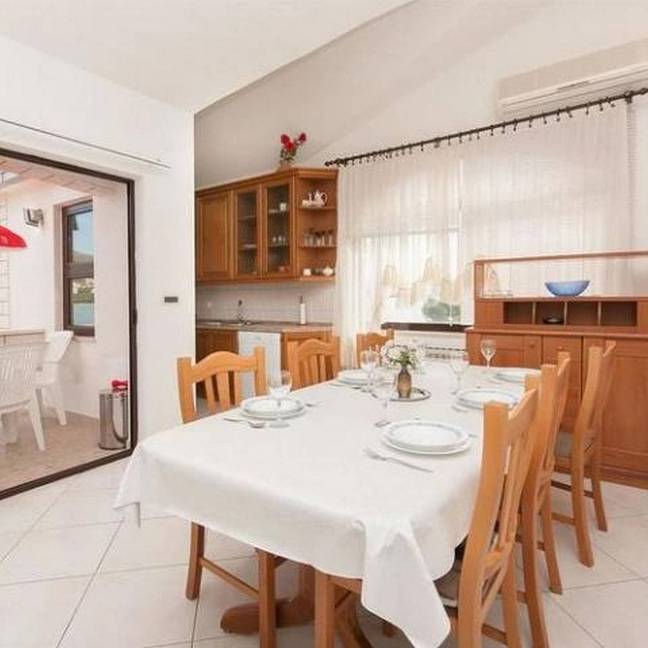Foto 3 von 21: Ferienwohnung für 4 Personen mit Meerblick