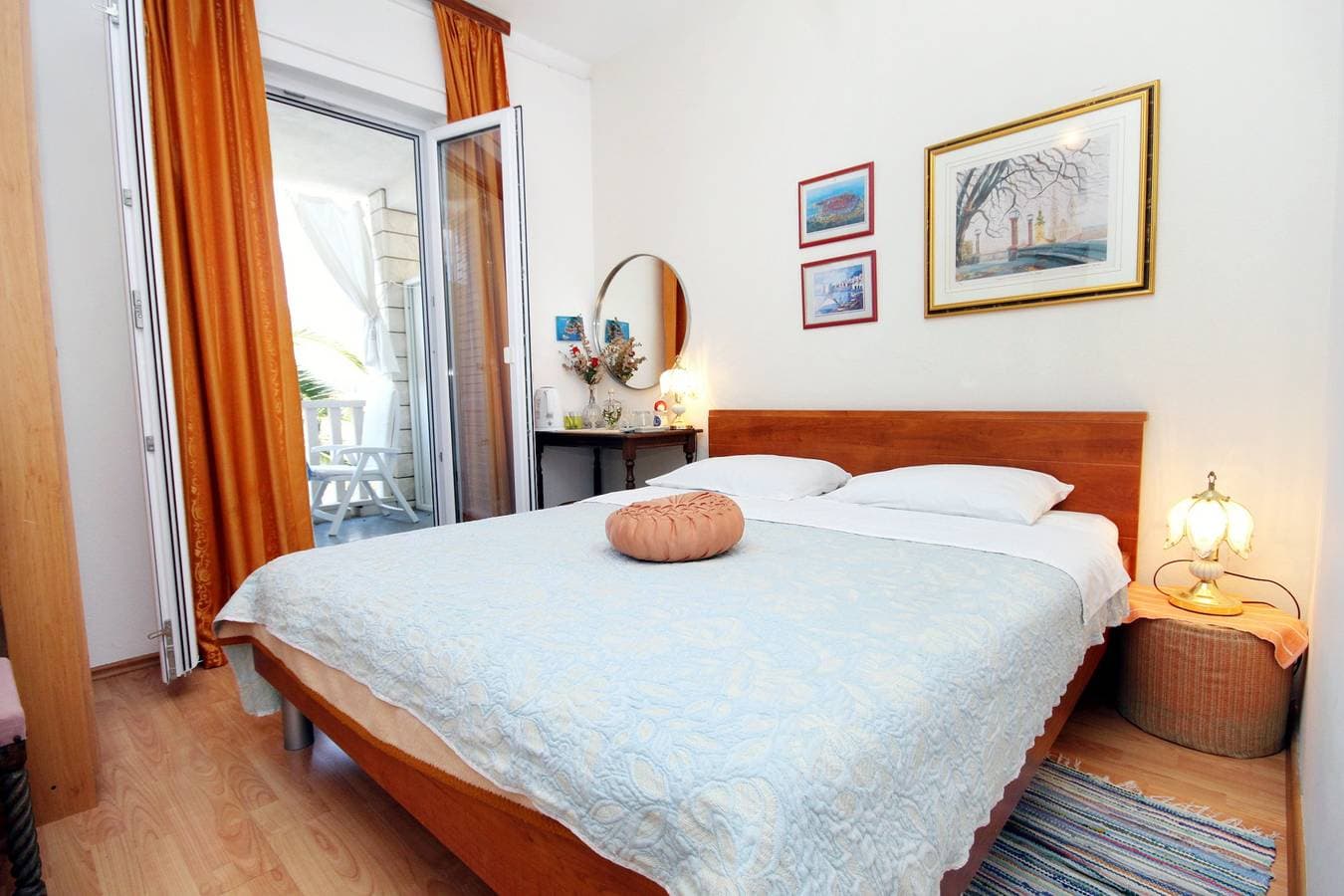 Foto 8 von 12: Zimmer mit Terrasse und Meerblick Slano (Dubrovnik) -a