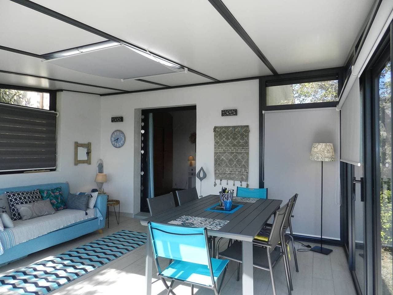 Foto 3 von 19: 2-Zimmer-Wohnung mit Terrasse und Parkplatz in Le Lavandou