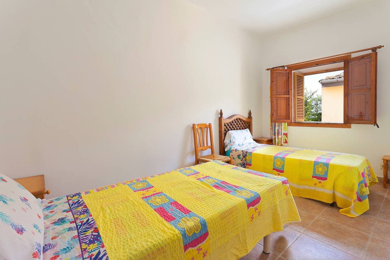 Foto 11 von 15: Ferienhaus "Sa Raval" mit Bergblick, WLAN und Terrasse