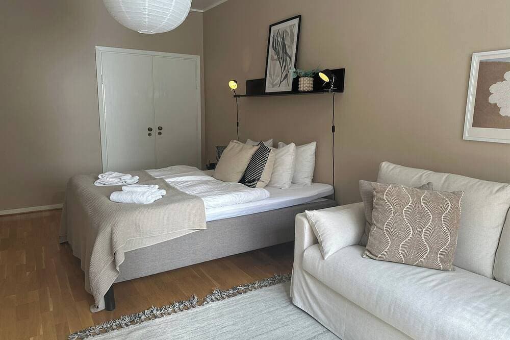 Foto 3 von 10: Cozy one room apartment in Stockholm