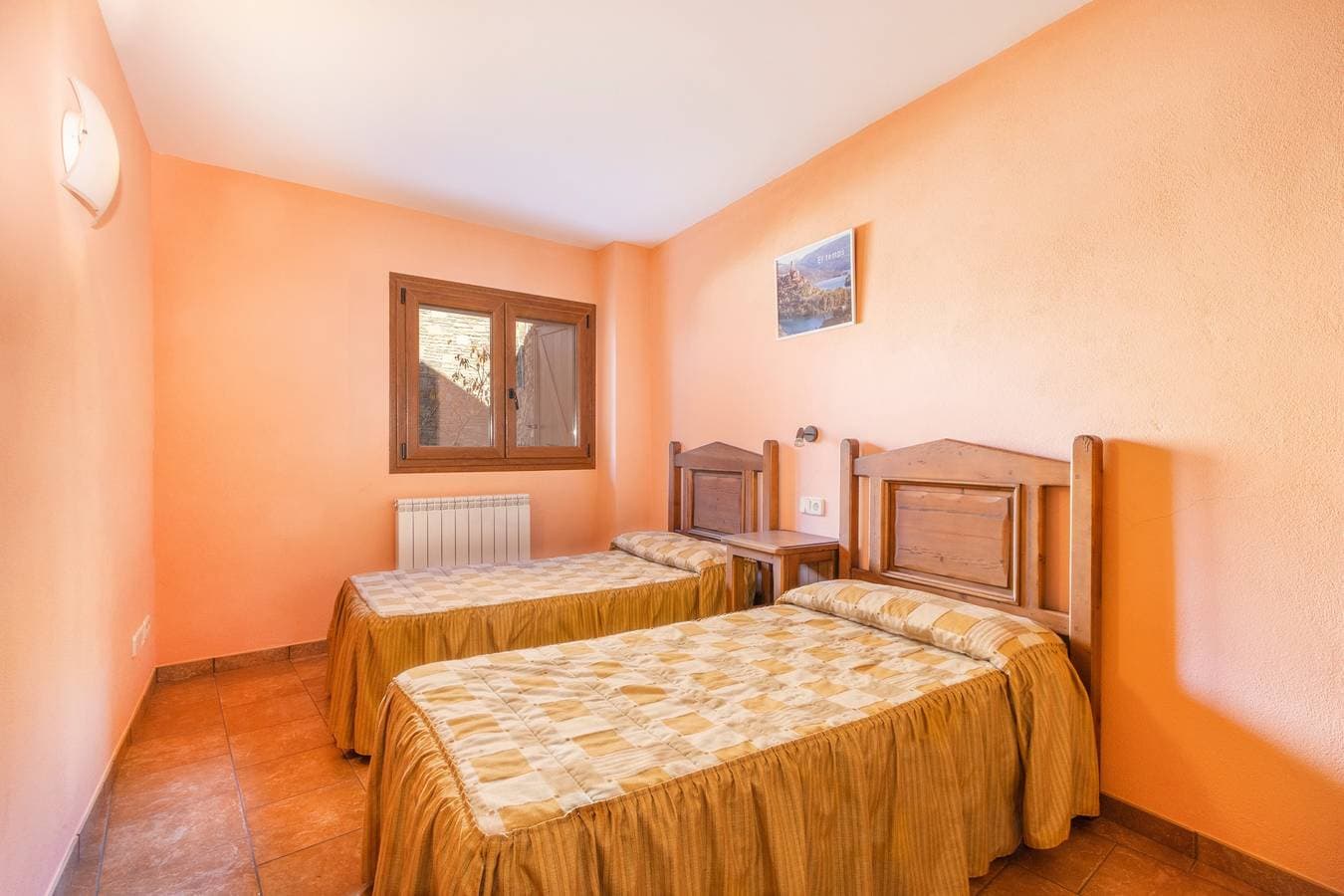 Foto 6 von 20: Ferienwohnung 'El Paller' mit Bergblick und Privatem Garten