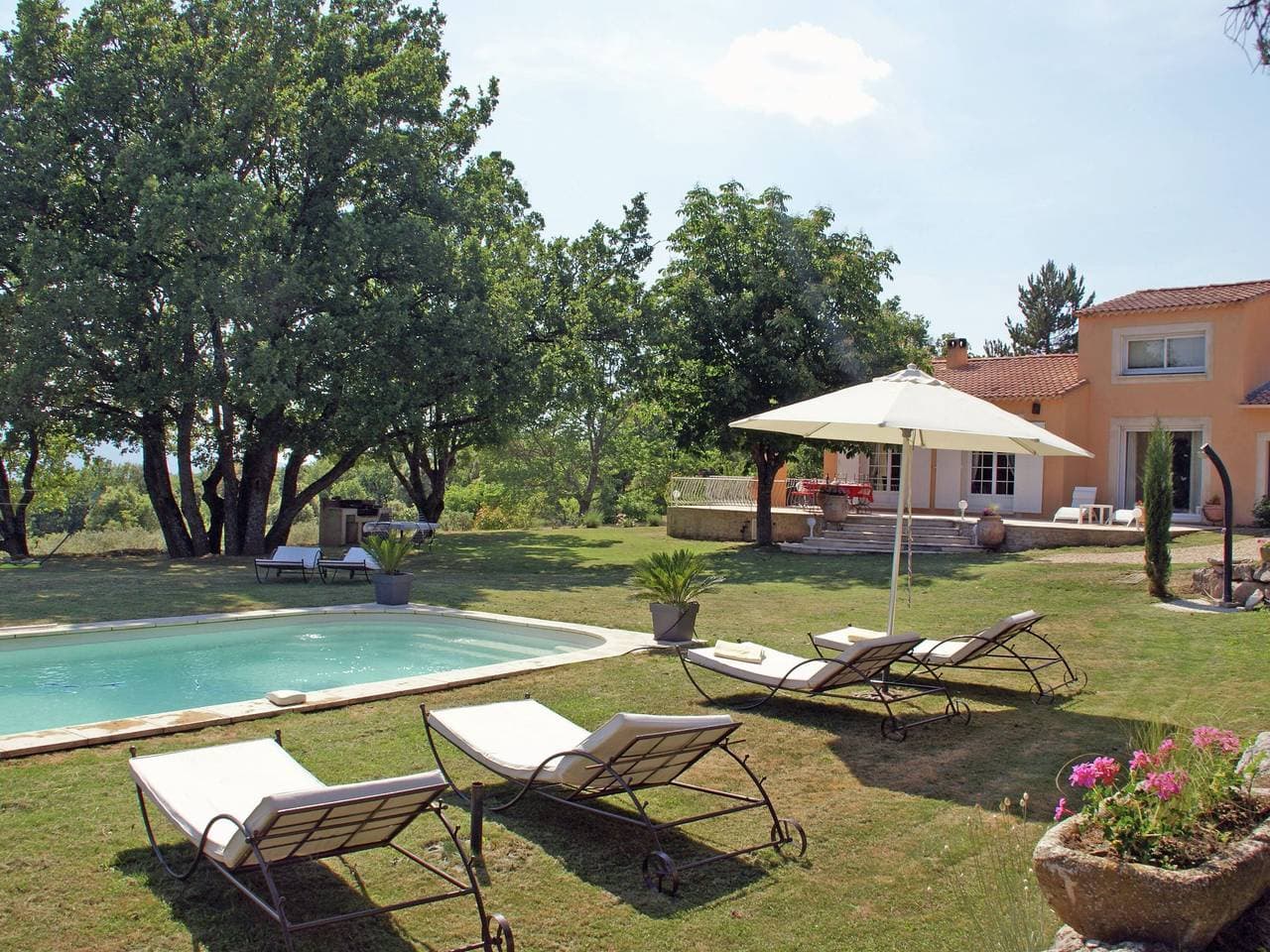 Foto 2 von 40: Villa in Reillanne mit Pool