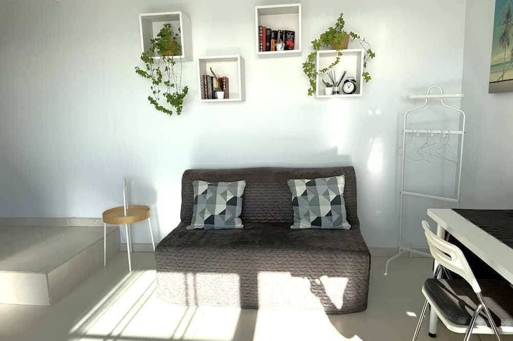 Foto 9 von 23: Peaceful Studio Apartment with Amazing Views