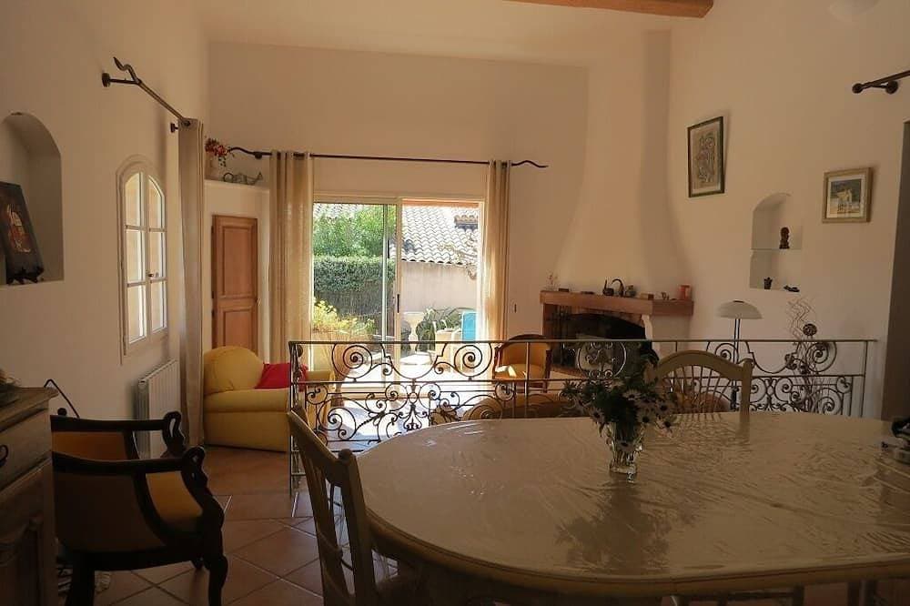 Foto 6 von 16: Maison Provencale Avec Piscine