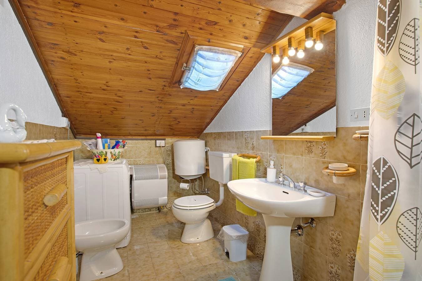 Foto 10 von 21: Ferienwohnung 'Emilia' mit Bergblick, privatem Garten und Wi-Fi