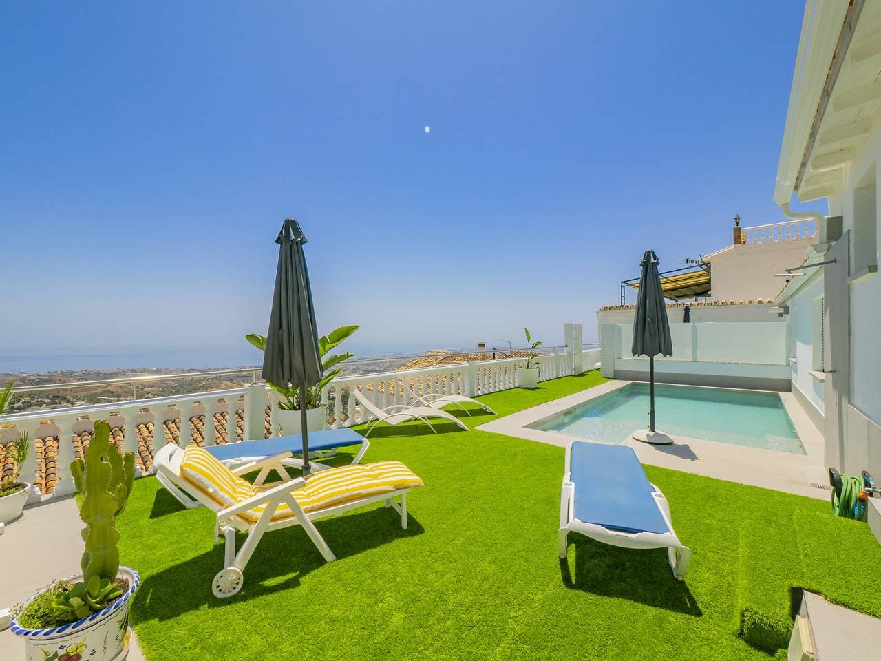 Foto 6 von 68: Cubo's La Santa Maria Mijas Pool & Sea View