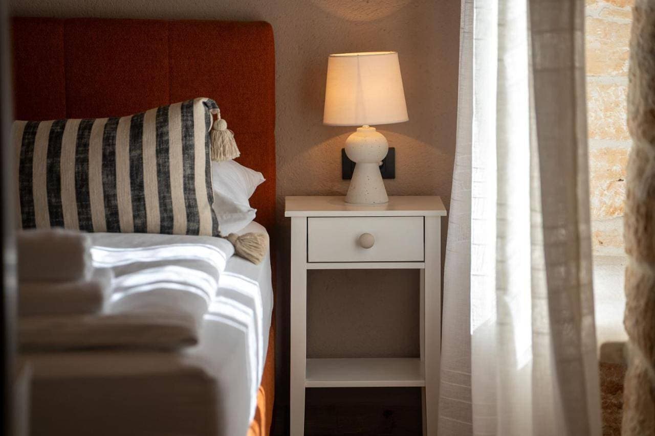 Foto 4 von 14: Twin Room with Private Bathroom