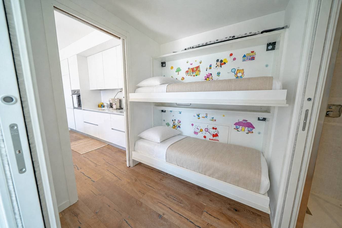 Foto 5 von 20: Lakevista Terrace – Wohnung mit Pool und gemeinsamer Sauna