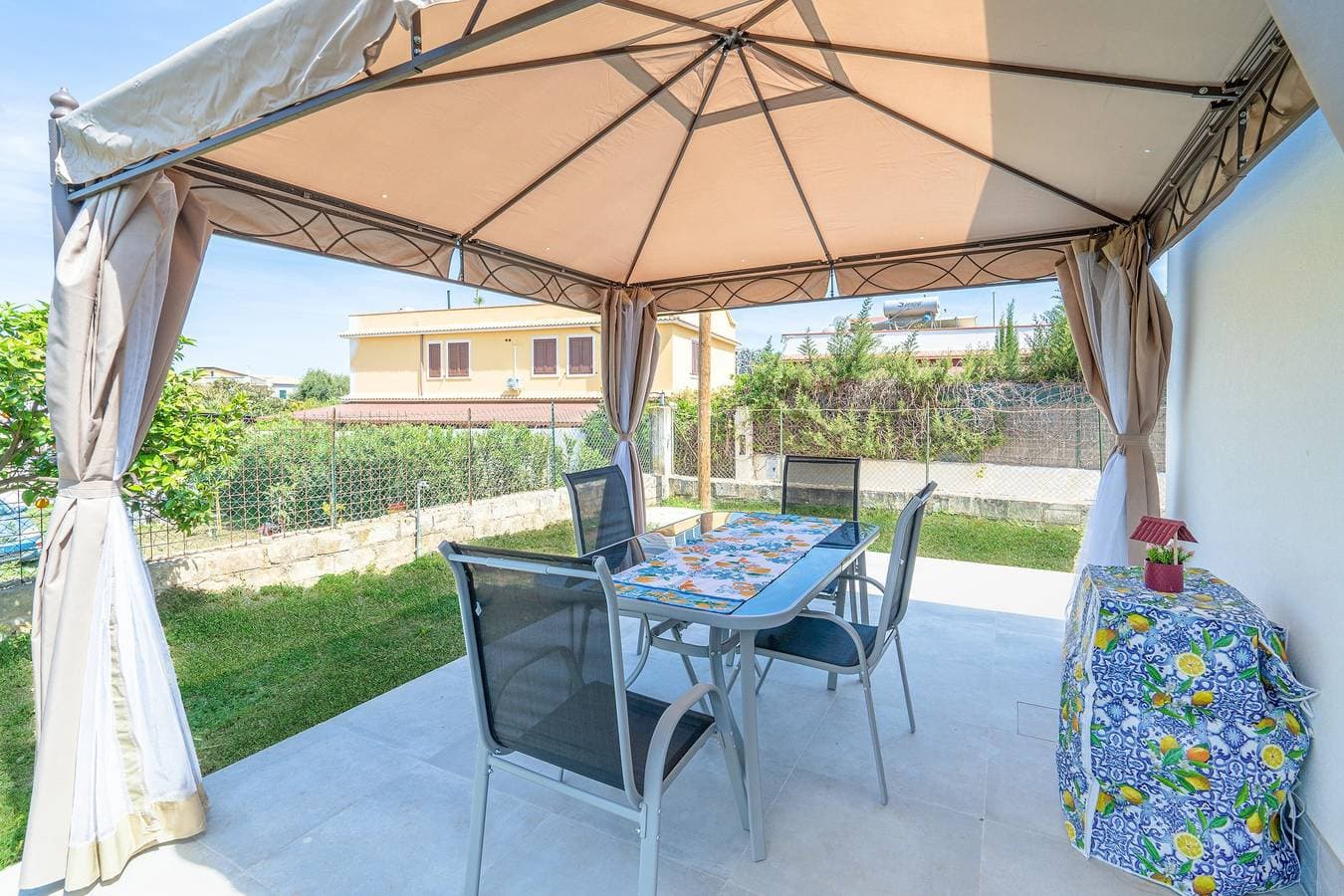 Foto 5 von 25: Villa 'Villetta Vanessa' mit Bergblick, WLAN und Klimaanlage