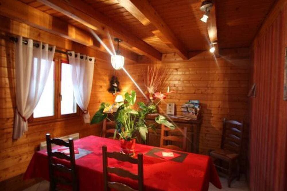 Foto 12 von 21: Charmantes Chalet im Grünen mit großer Terrasse, nah an Pistenplätzen und Wellnesszentrum