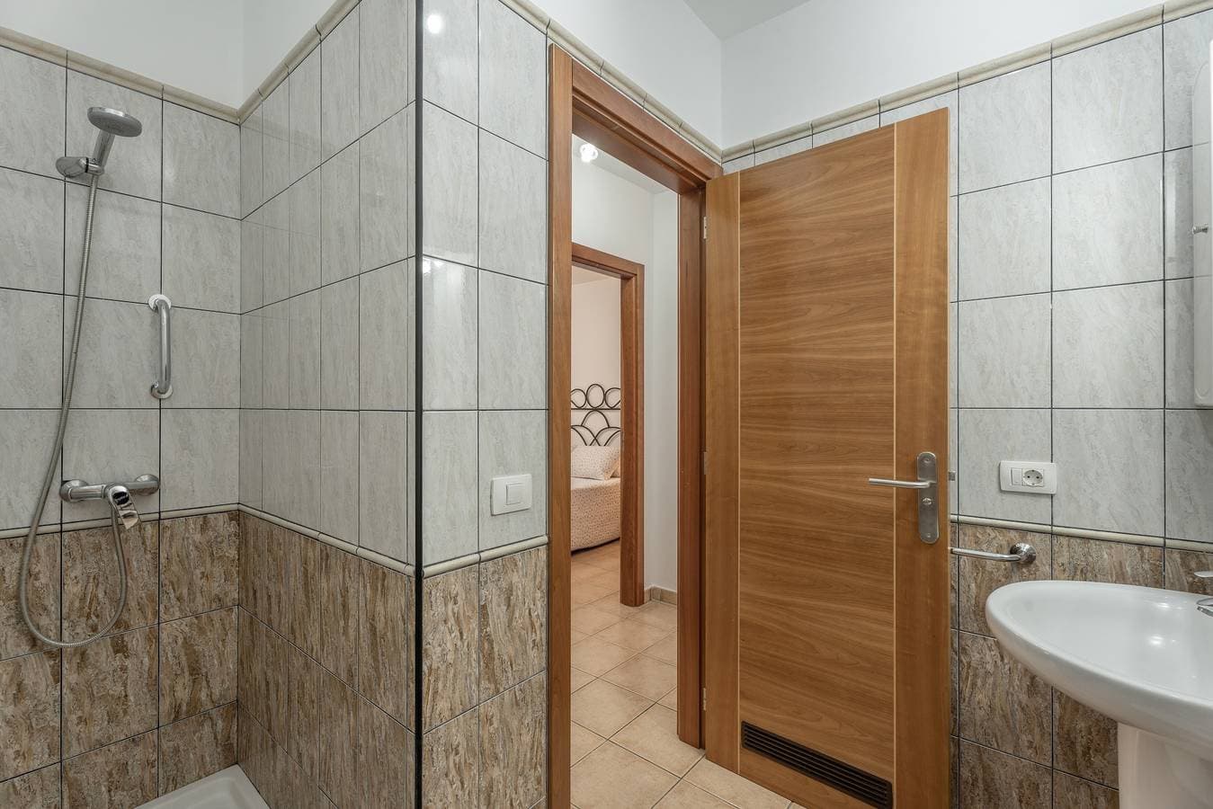 Foto 12 von 24: Ferienwohnung 'Casa Volcán Y Mar 1 Derecha' mit Balkon, WLAN und Klimaanlage