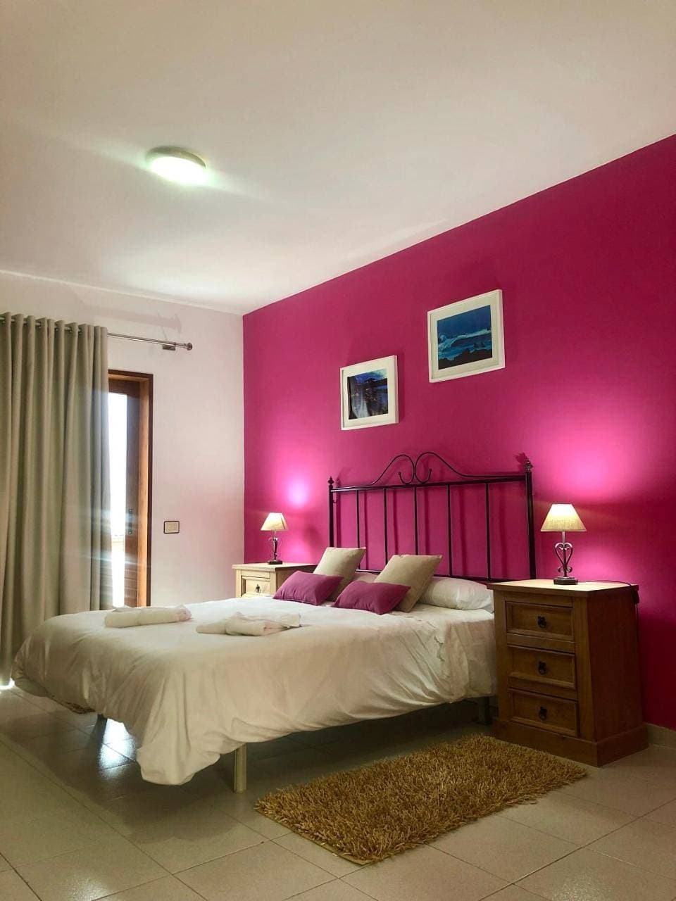 Foto 3 von 38: Ferienwohnung für 10 Personen mit Garten