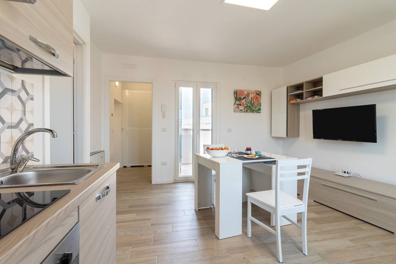 Foto 5 von 25: Ferienhaus 'Suite N12 - Luxury Apartment' mit Meerblick, WLAN und Klimaanlage
