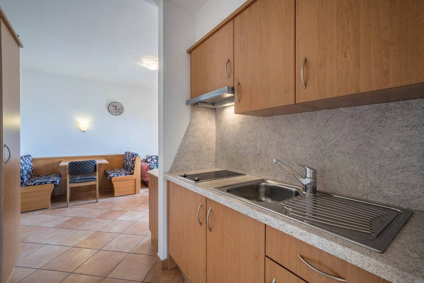 Foto 5 von 26: Ferienwohnung "Weinsepphof 2" mit Bergblick, Pool, WLAN, Garten & Balkon