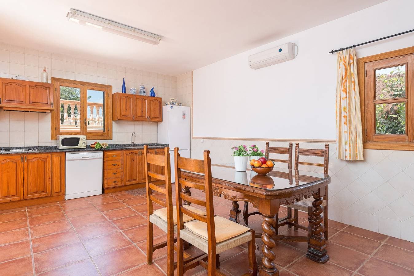 Foto 12 von 37: Familienfreundliche Villa "Ses Llegitimes" mit Pool